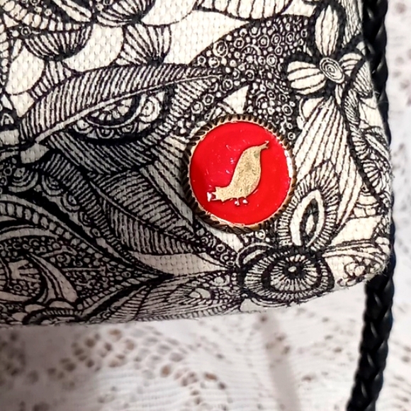 Sakroots Artist Circle Campus Mini Crossbody Convertible Canvas Bag Black/White - Picture 5 of 16